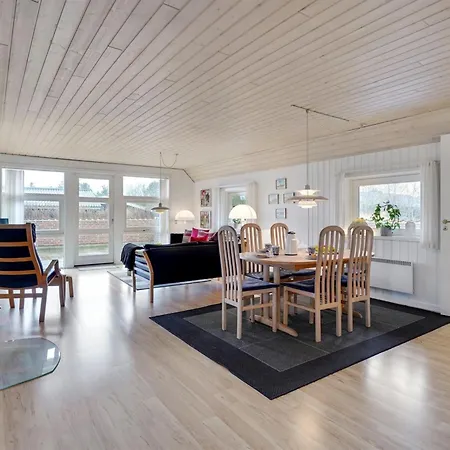 Casa de Férias Carolin - 400m From The Sea By Interhome *