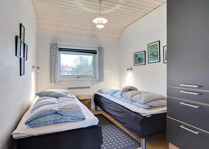 Carolin - 400m From The Sea By Interhome *