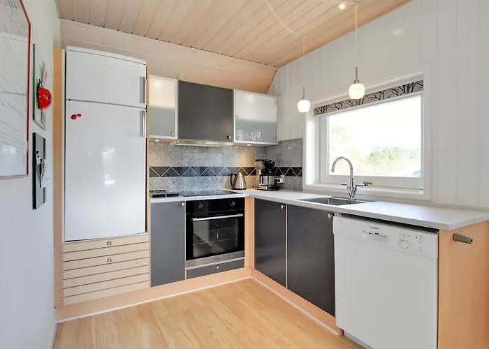 Carolin - 400m From The Sea By Interhome Blåvand