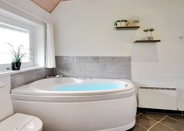 Carolin - 400m From The Sea By Interhome *